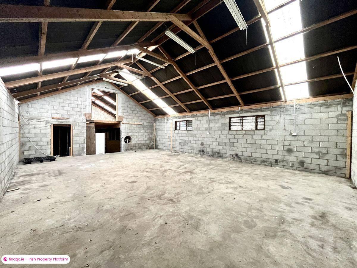 Industrial Unit for Rent in Causeway, Kerry