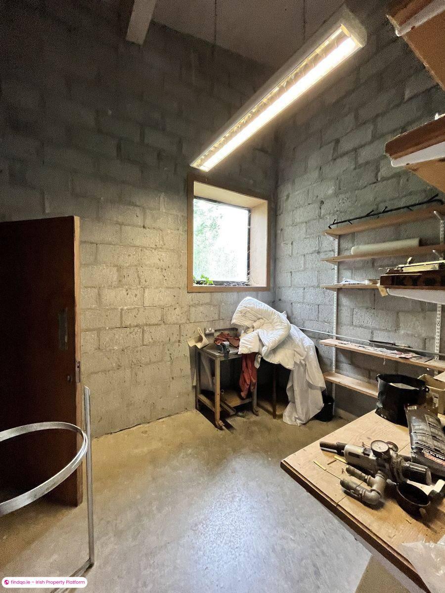 Industrial Unit for Rent in Anascaul, Kerry