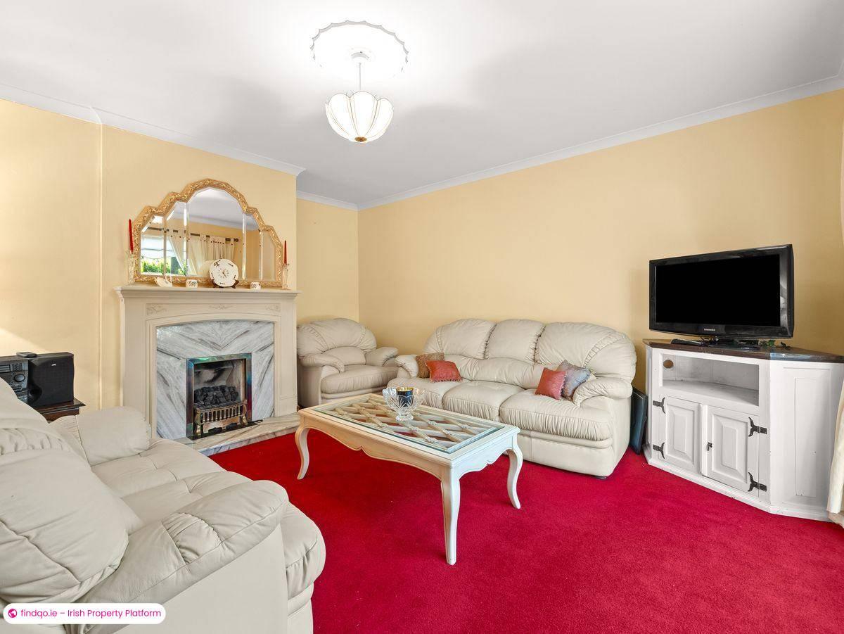Semi-detached house for Sale in Dublin 16