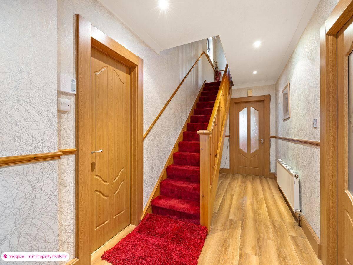 Semi-detached house for Sale in Dublin 16