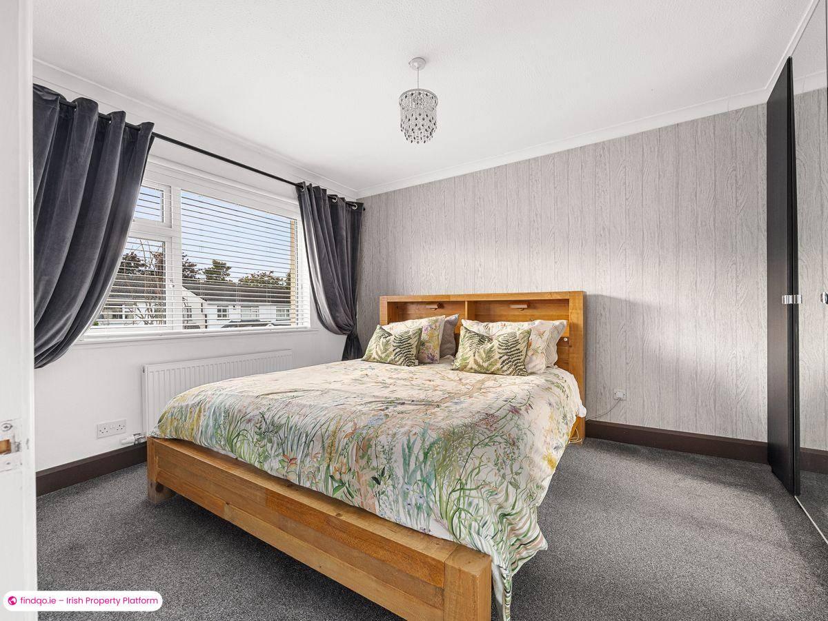 Semi-detached house for Sale in Dublin 22