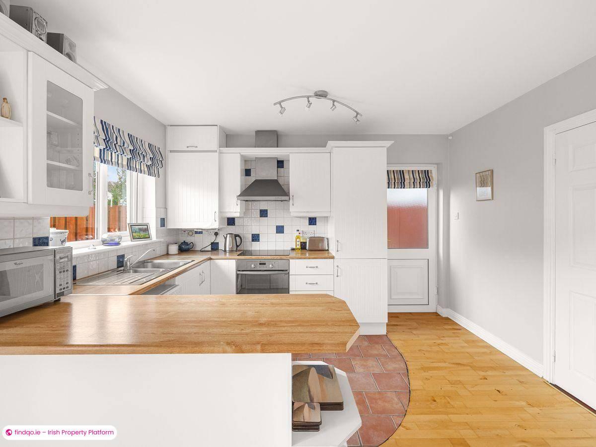 Semi-detached house for Sale in Dublin 16