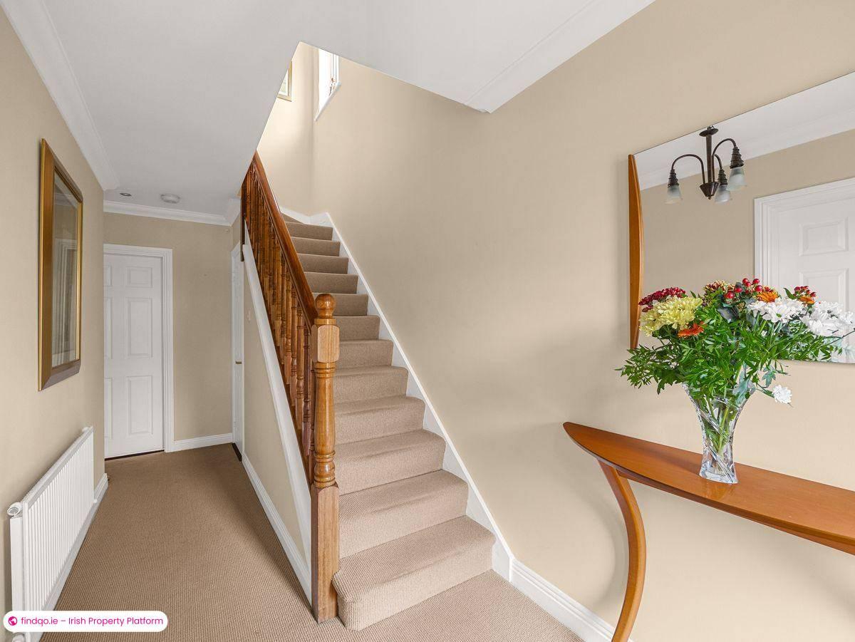 Semi-detached house for Sale in Dublin 16
