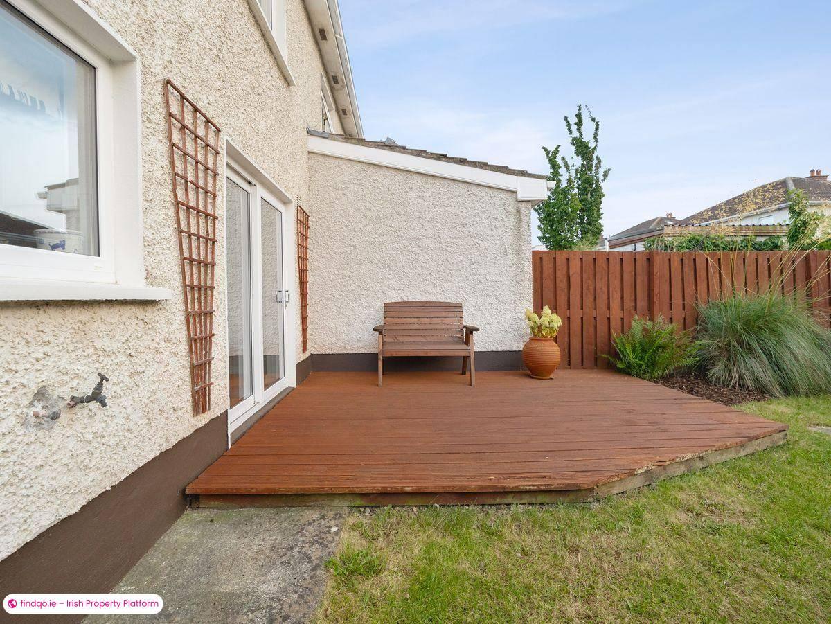 Semi-detached house for Sale in Dublin 16