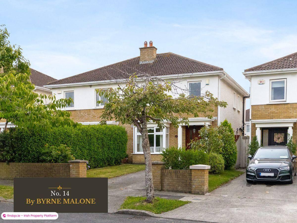 Semi-detached house for Sale in Dublin 16