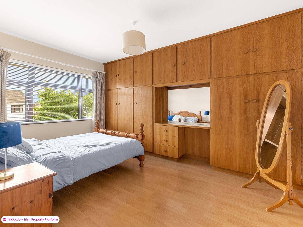 Semi-detached house for Sale in Dublin 24