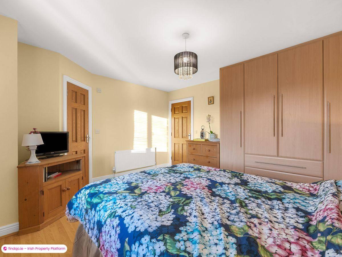 End of terrace house for Sale in Newbridge, Kildare