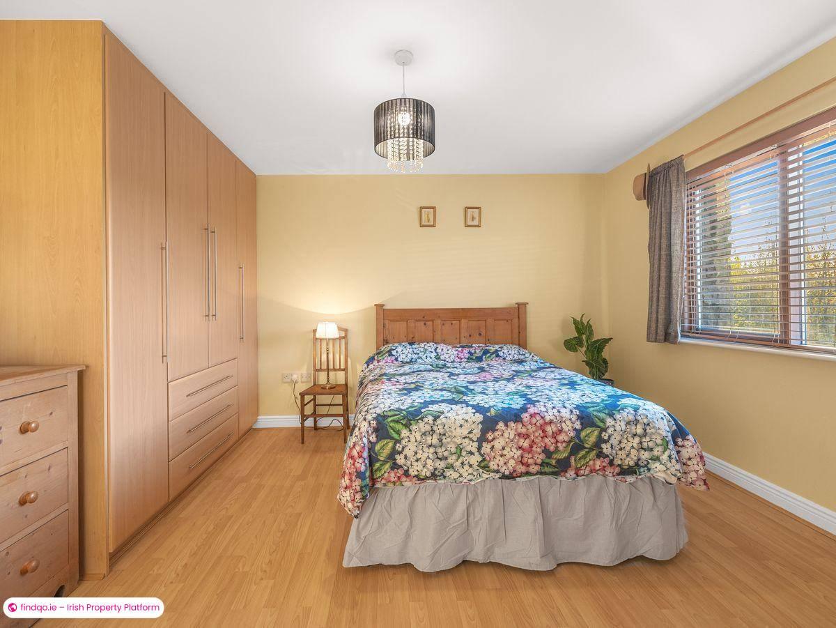 End of terrace house for Sale in Newbridge, Kildare