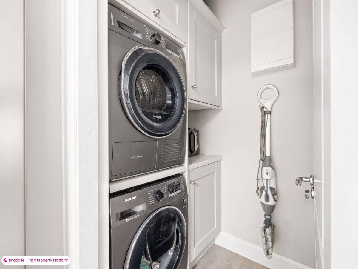 Semi-detached house for Sale in Naas, Kildare