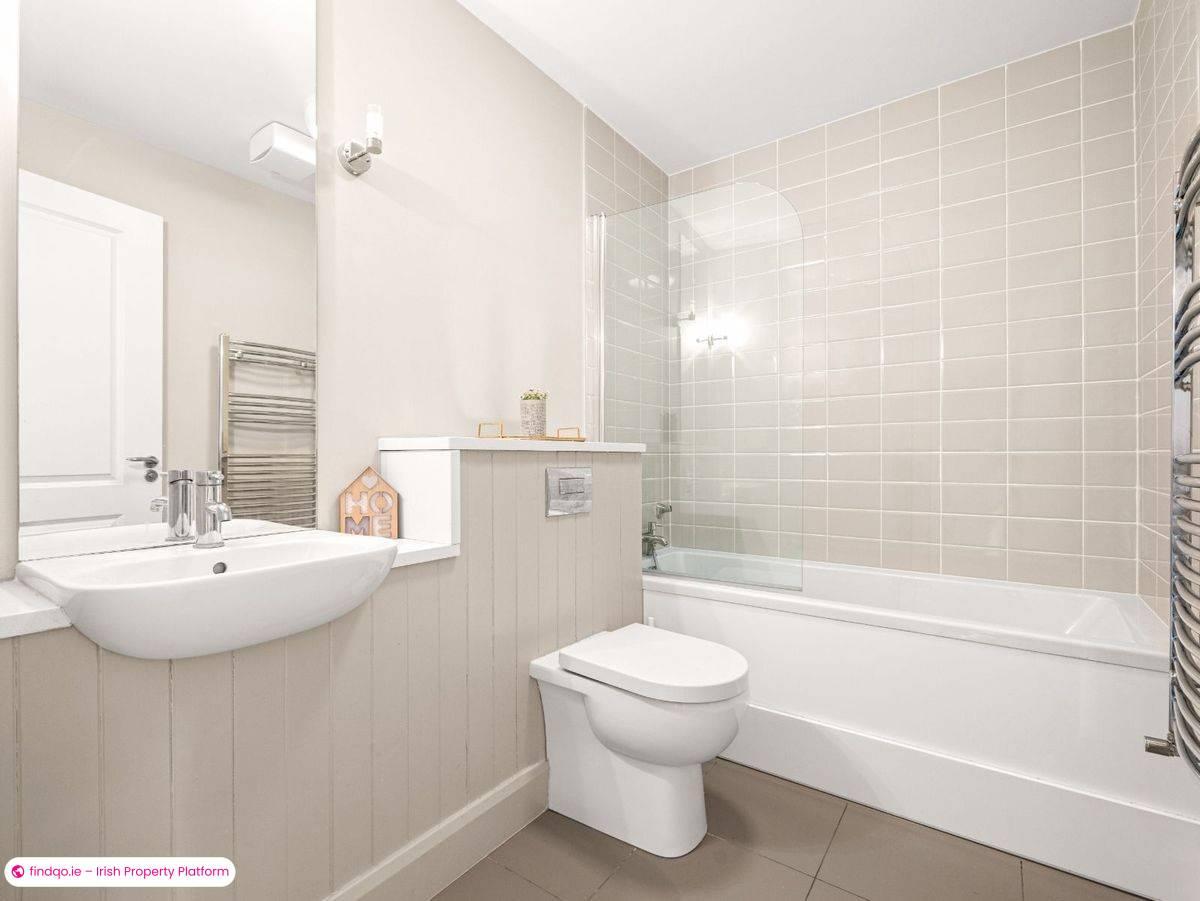 Semi-detached house for Sale in Naas, Kildare