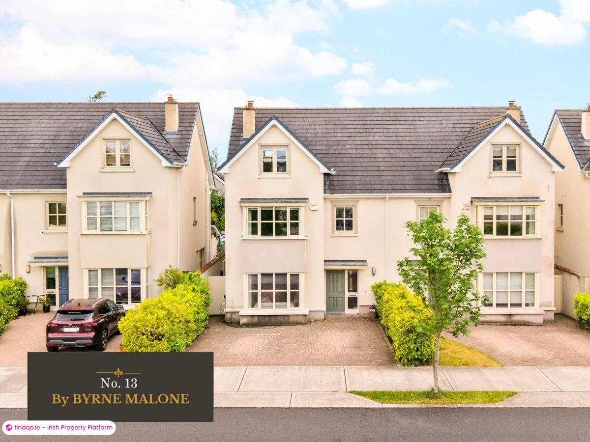 Semi-detached house for Sale in Naas, Kildare