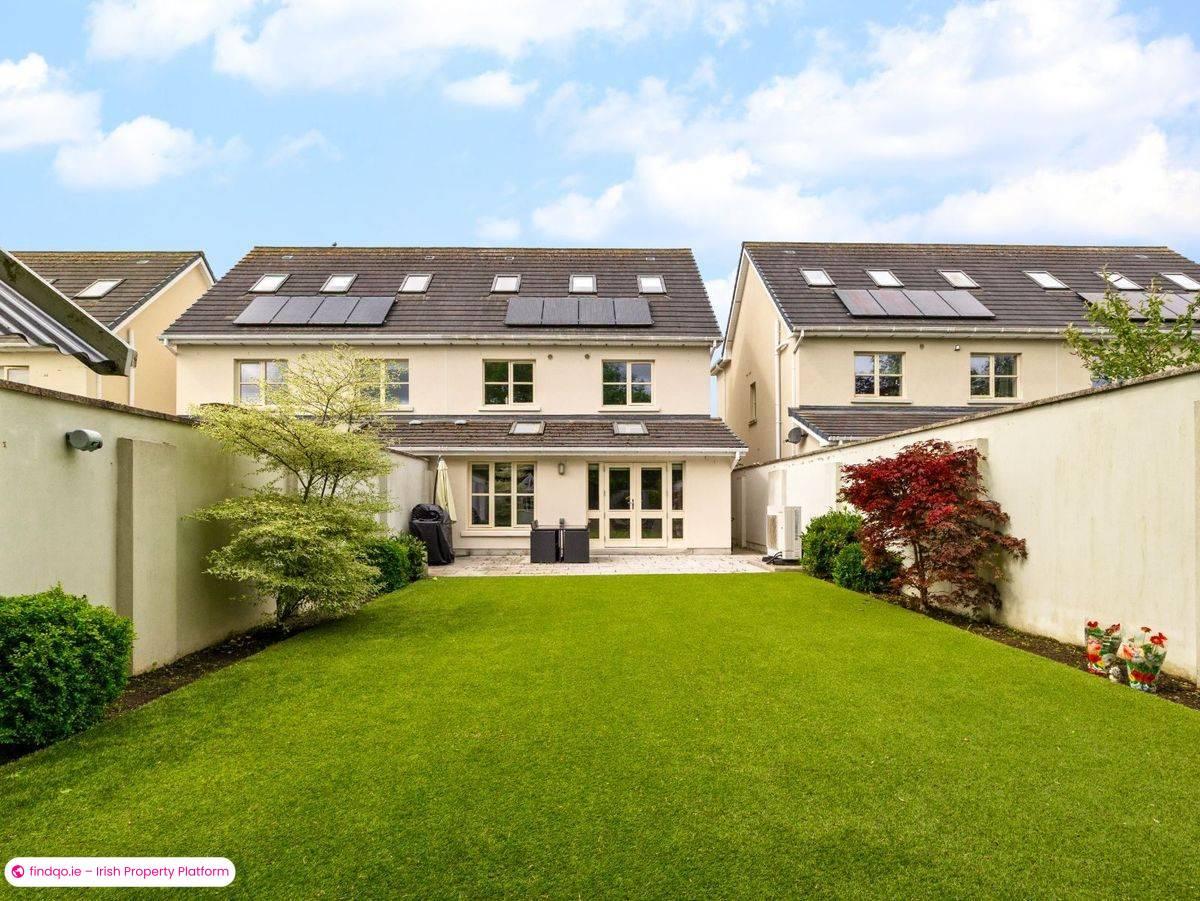 Semi-detached house for Sale in Naas, Kildare