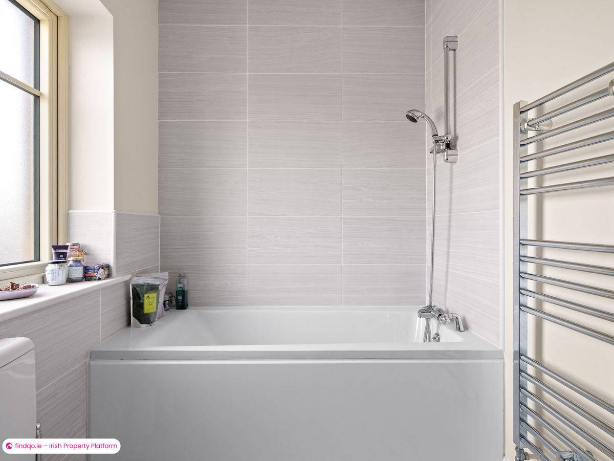 Semi-detached house for Sale in Naas, Kildare