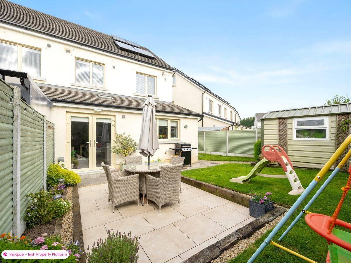 Semi-detached house for Sale in Naas, Kildare