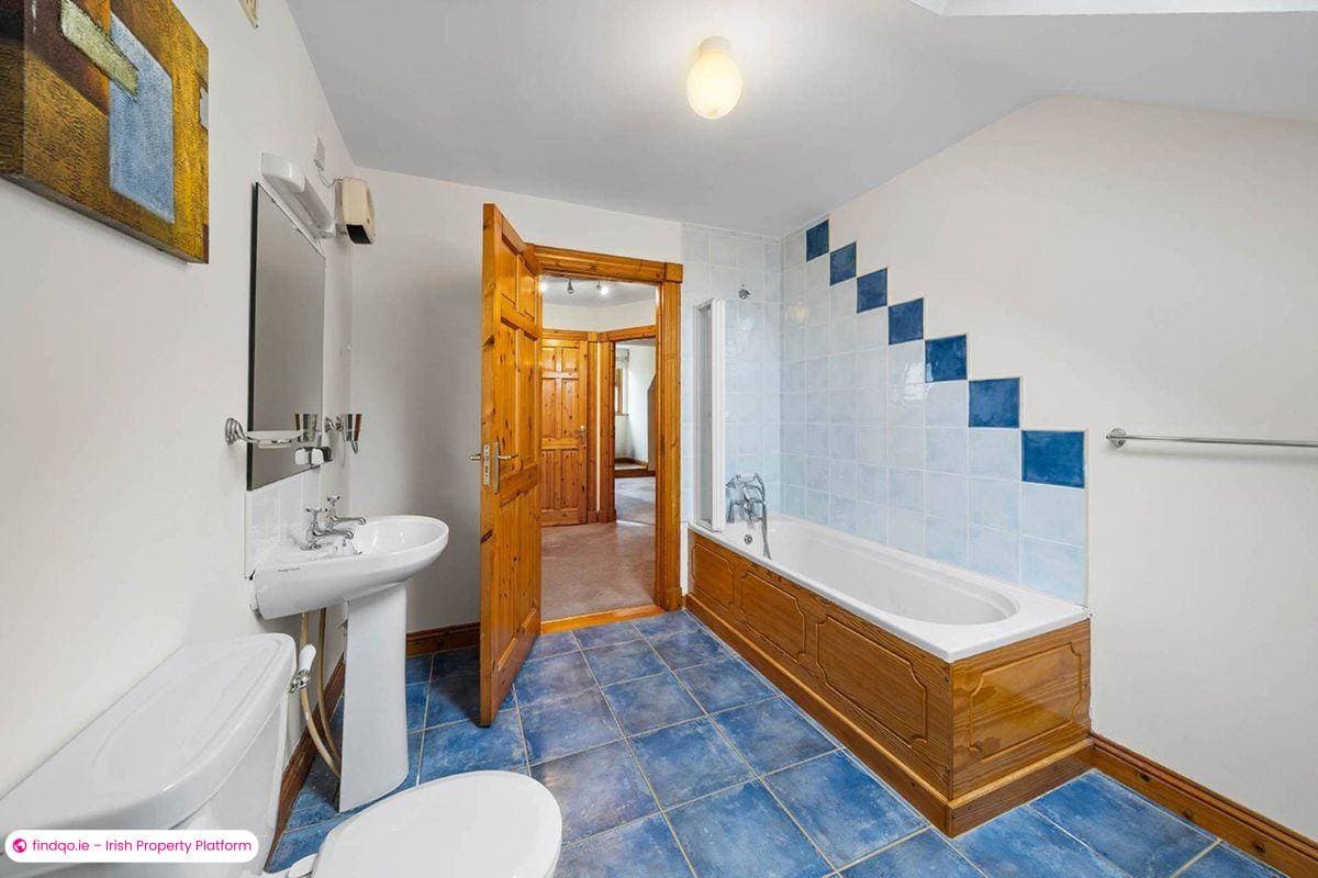 Semi-detached house for Sale in Gorey, Wexford