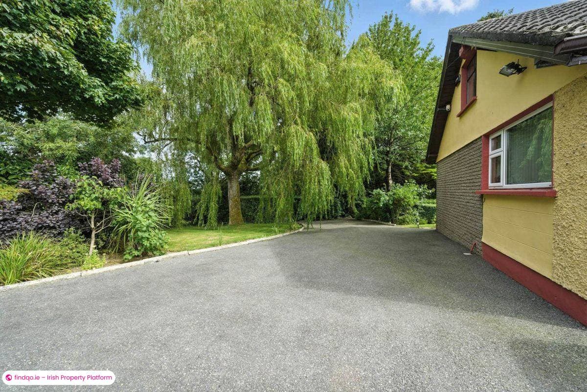 Detached house for Sale in Gorey, Wexford