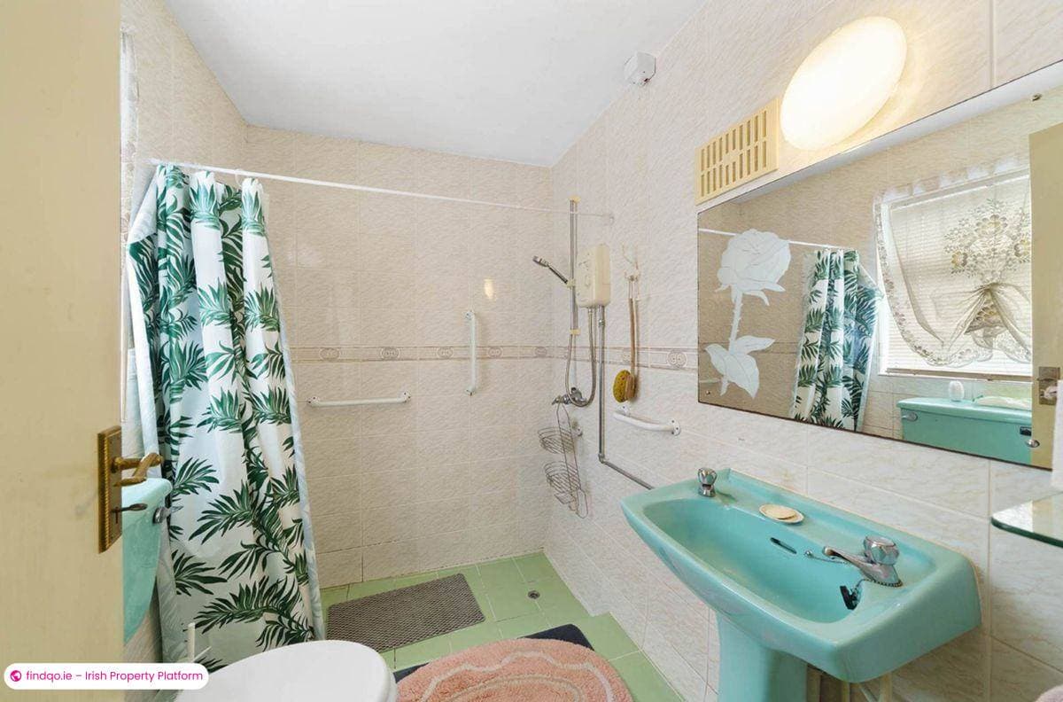 Detached house for Sale in Gorey, Wexford