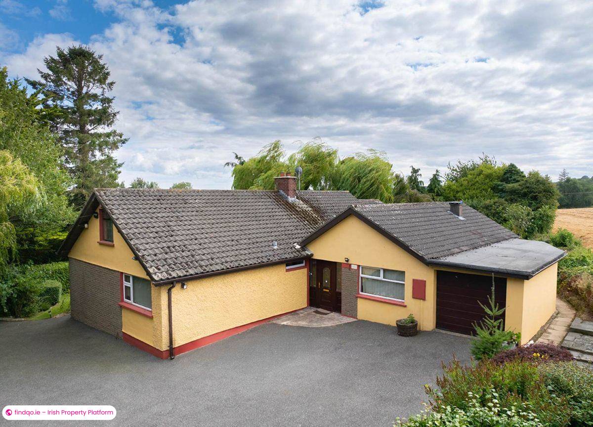 Detached house for Sale in Gorey, Wexford