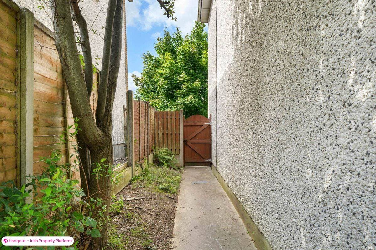 Semi-detached house for Sale in Gorey, Wexford