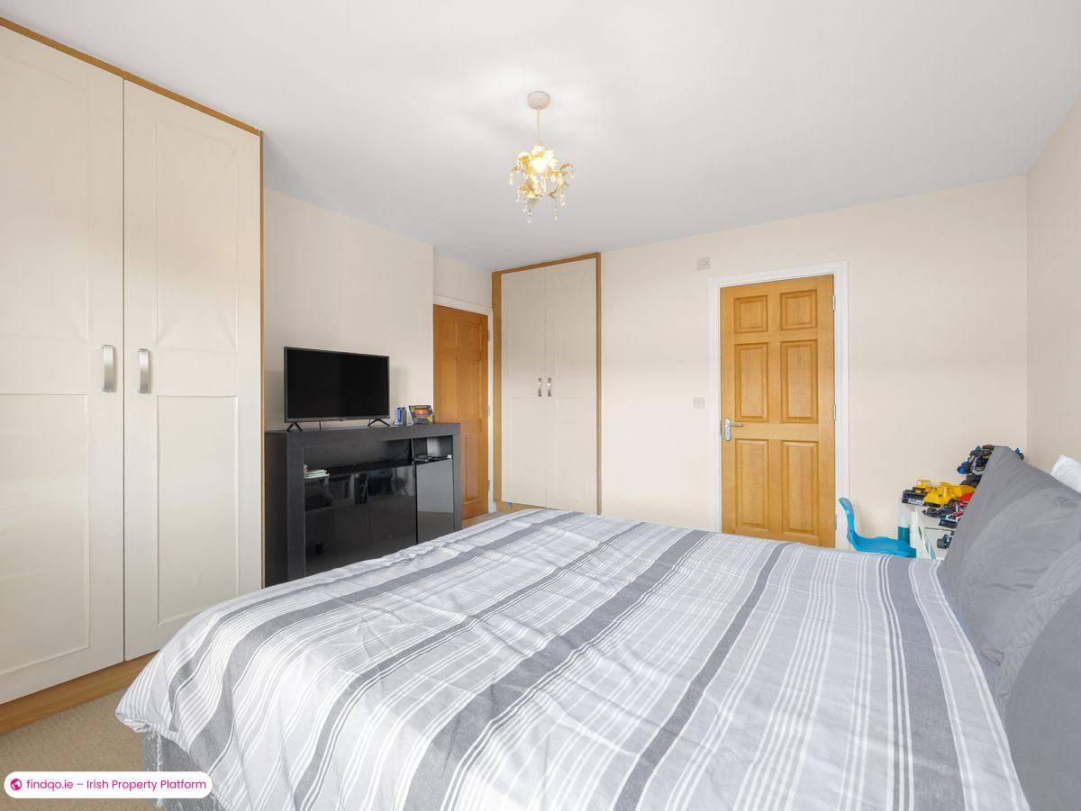 Semi-detached house for Sale in Newbridge, Kildare