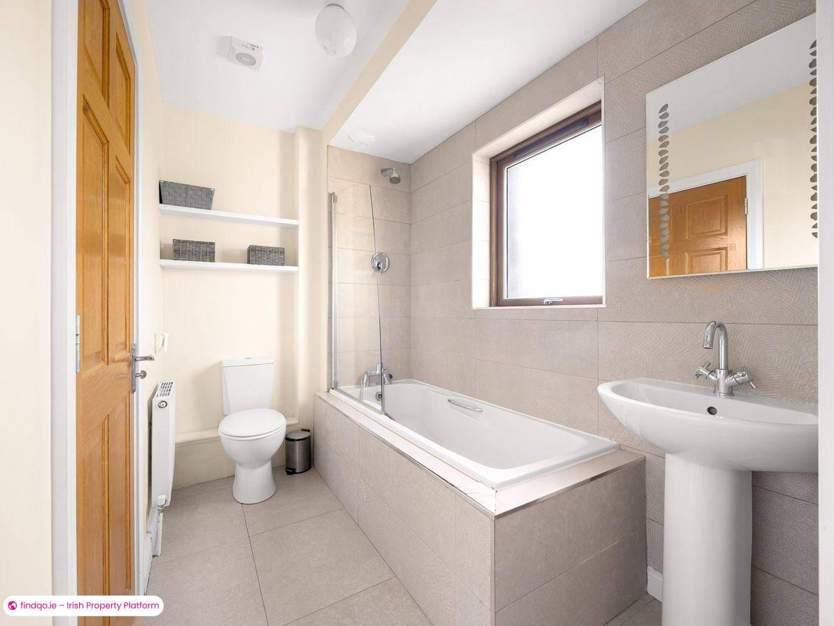 Semi-detached house for Sale in Newbridge, Kildare