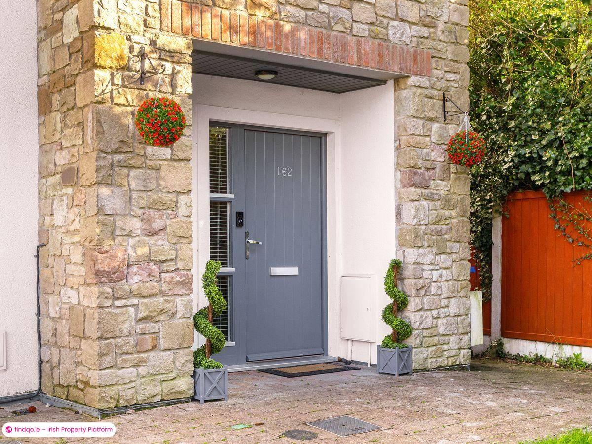 Semi-detached house for Sale in Newbridge, Kildare