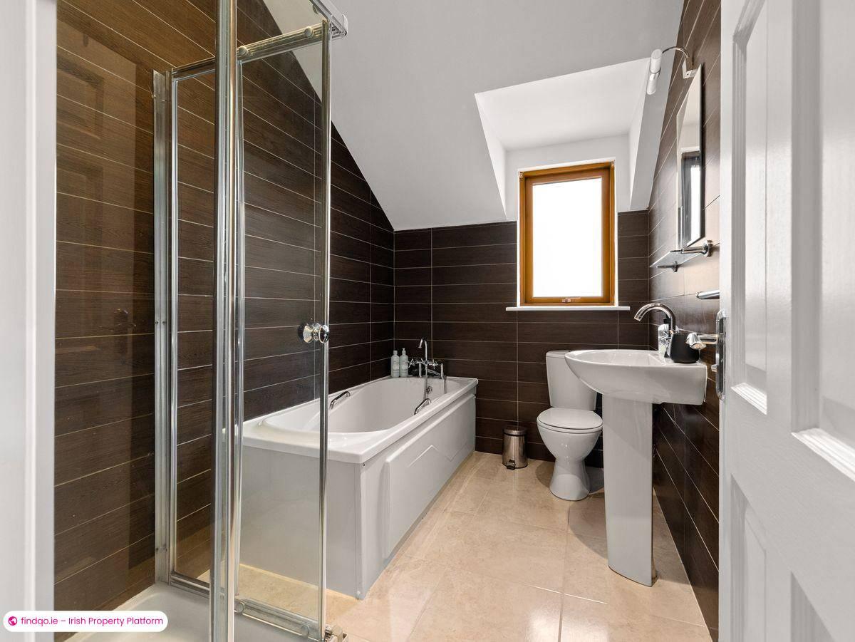 Detached house for Sale in Newbridge, Kildare