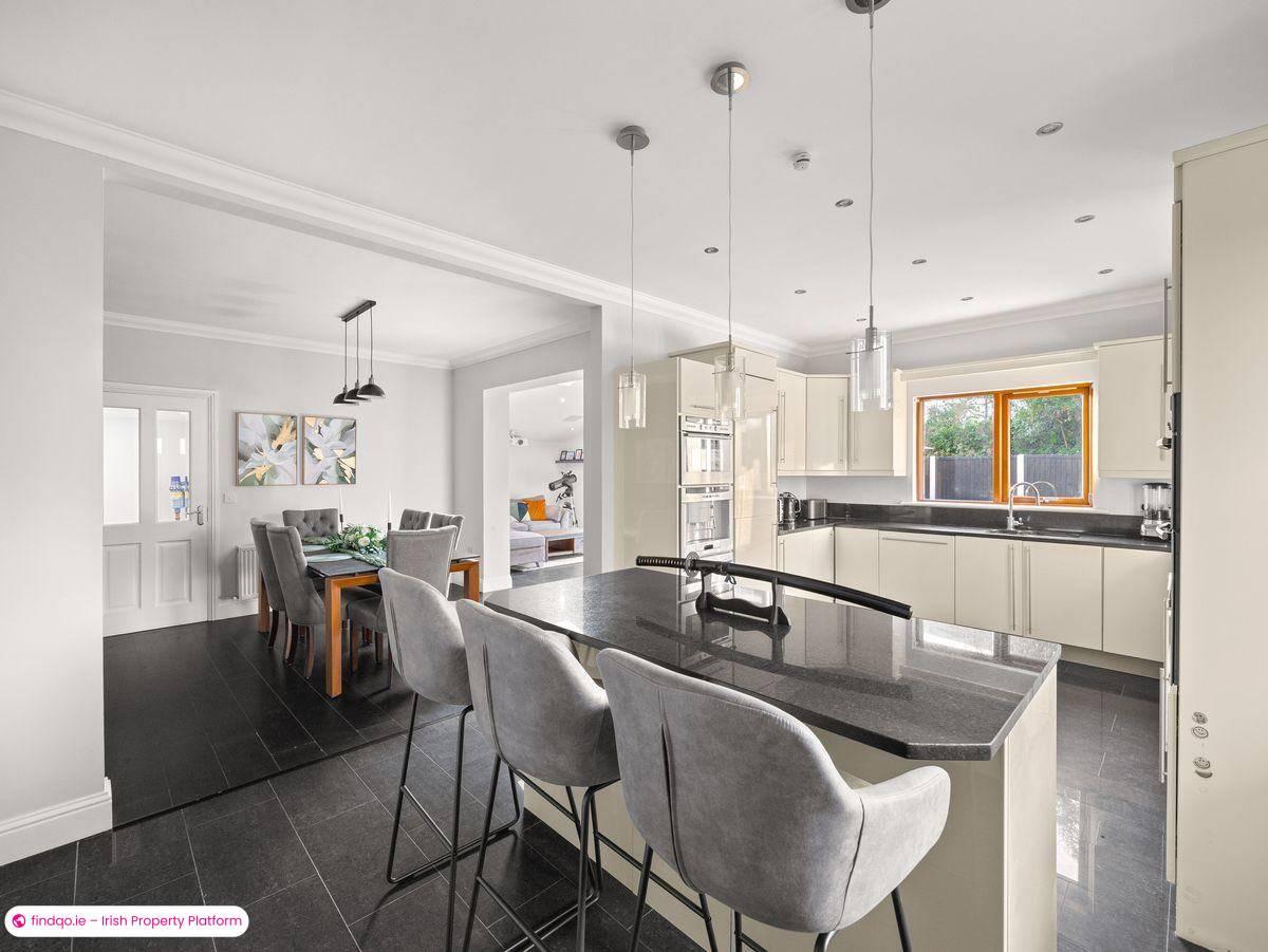 Detached house for Sale in Newbridge, Kildare