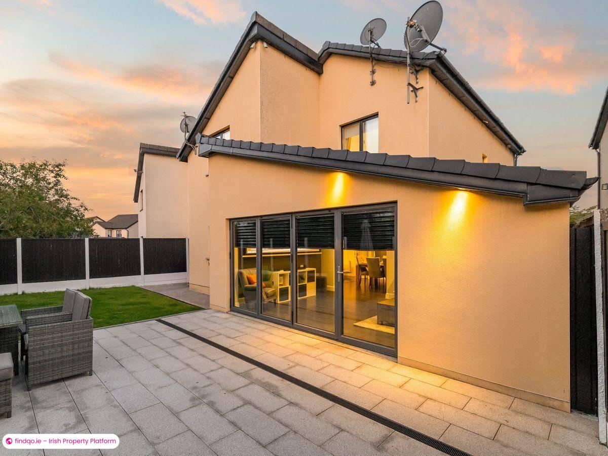 Detached house for Sale in Newbridge, Kildare