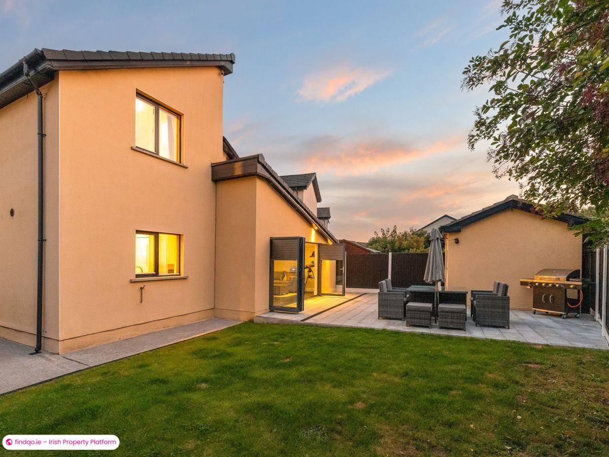 Detached house for Sale in Newbridge, Kildare
