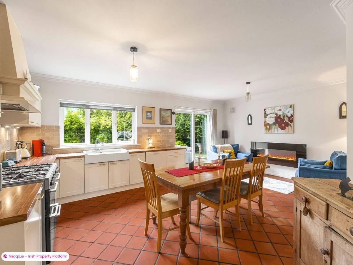 Detached house for Sale in Newbridge, Kildare