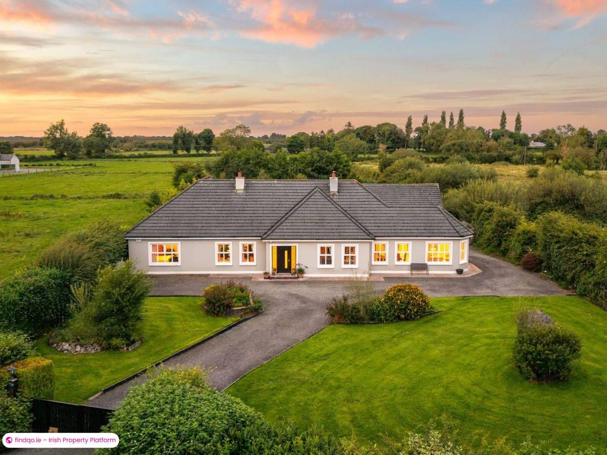 Detached house for Sale in Naas, Kildare