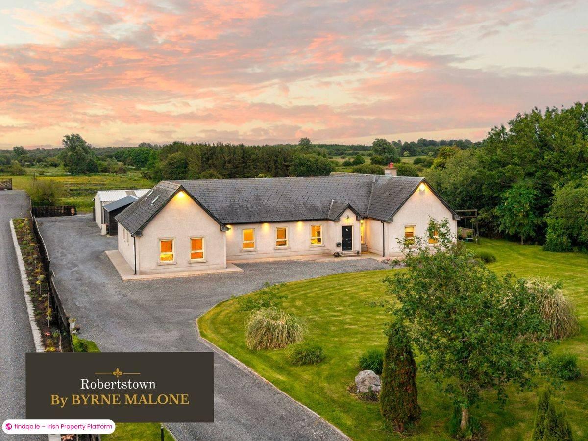 Detached house for Sale in Naas, Kildare