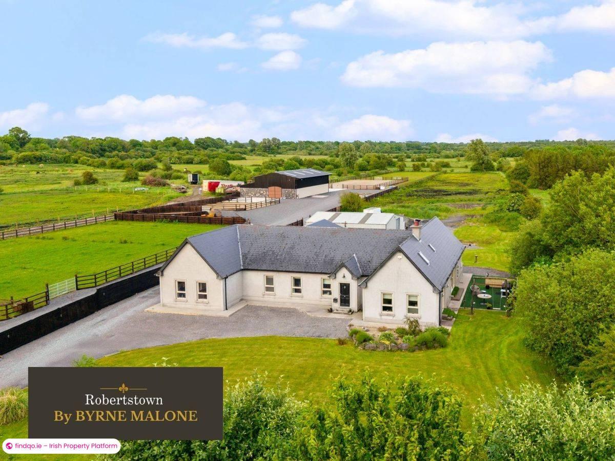 Detached house for Sale in Naas, Kildare
