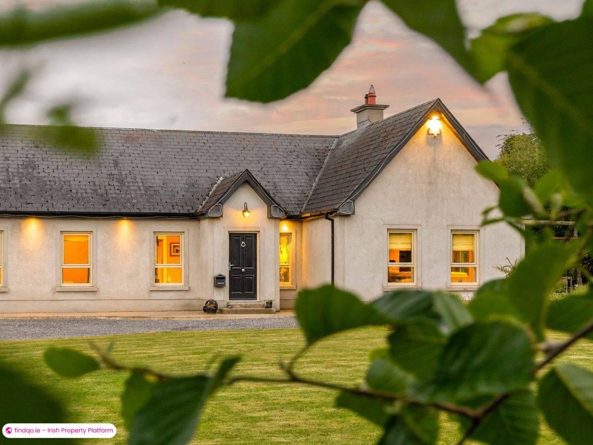 Detached house for Sale in Naas, Kildare