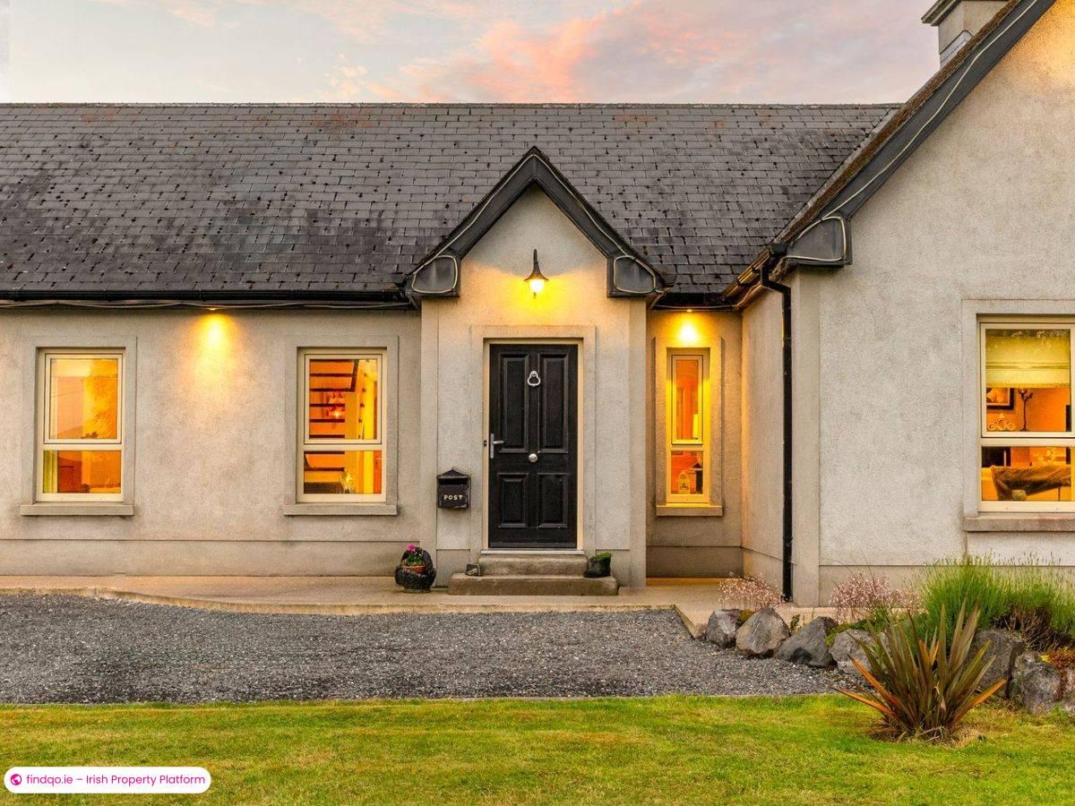 Detached house for Sale in Naas, Kildare
