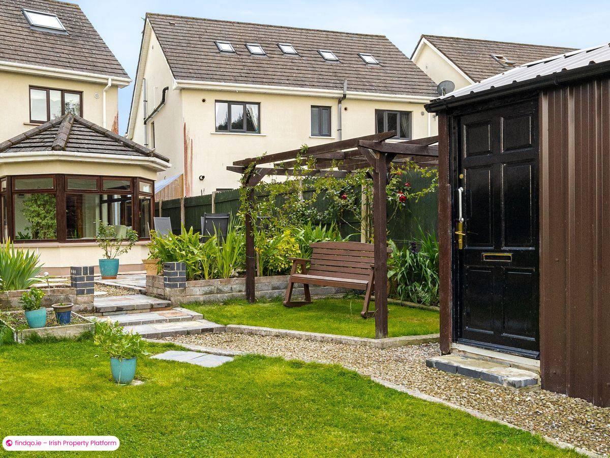 Detached house for Sale in Newbridge, Kildare