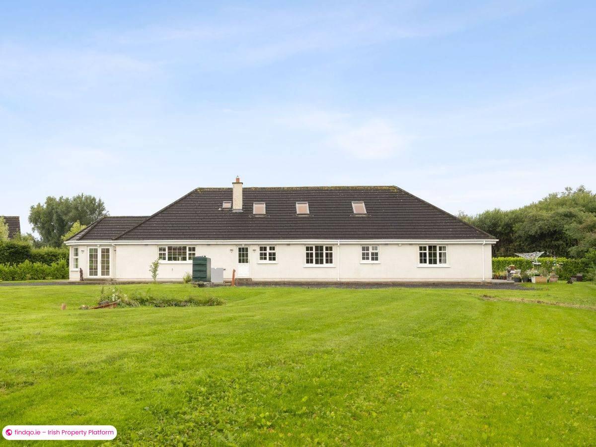 Bungalow for Sale in Newbridge, Kildare