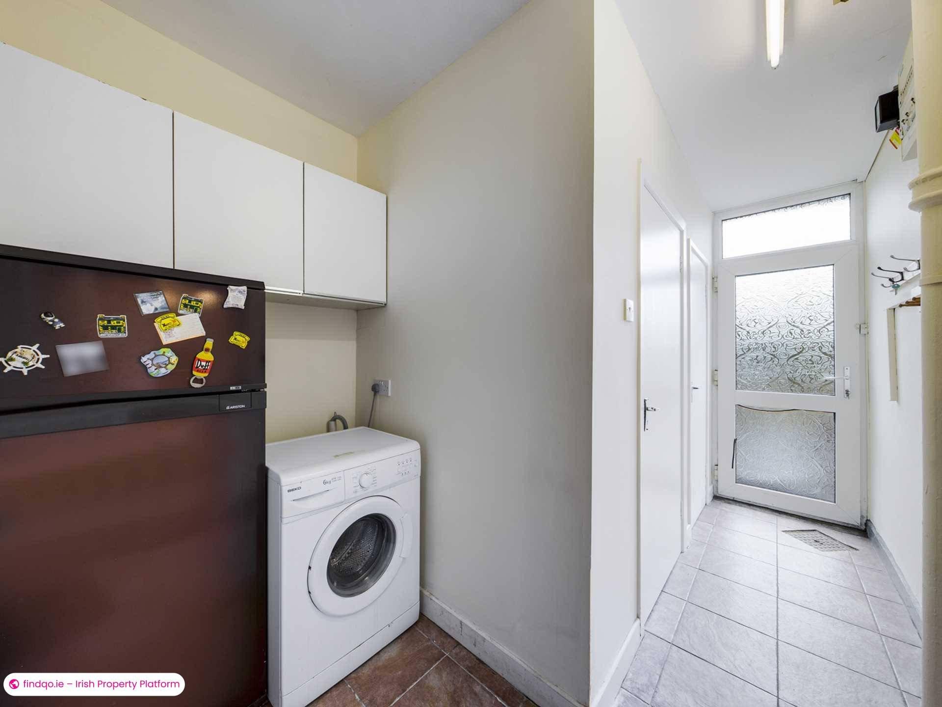 Semi-detached house for Sale in Stillorgan, Dublin (County)