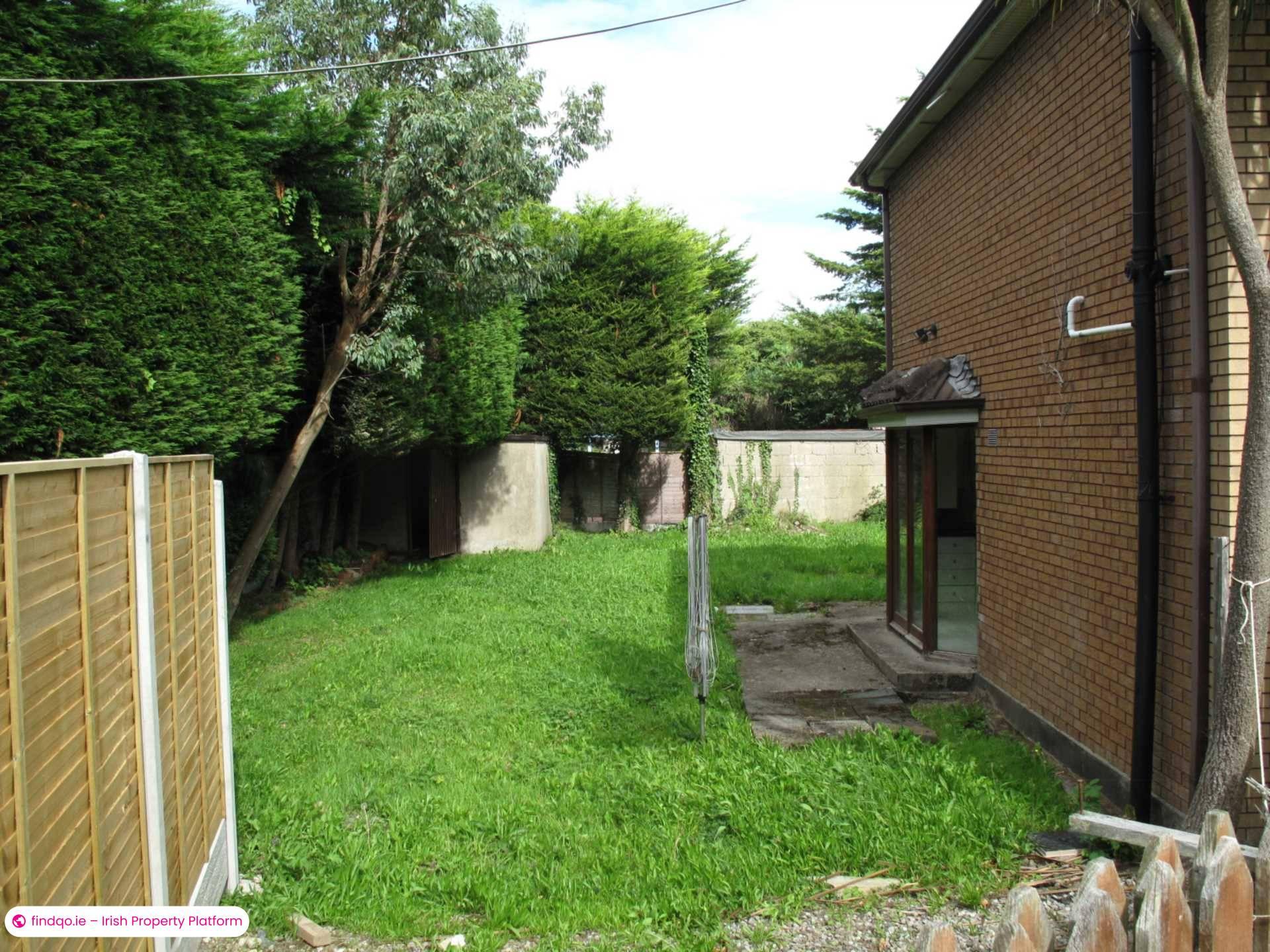 Detached house for Sale in Dublin 18