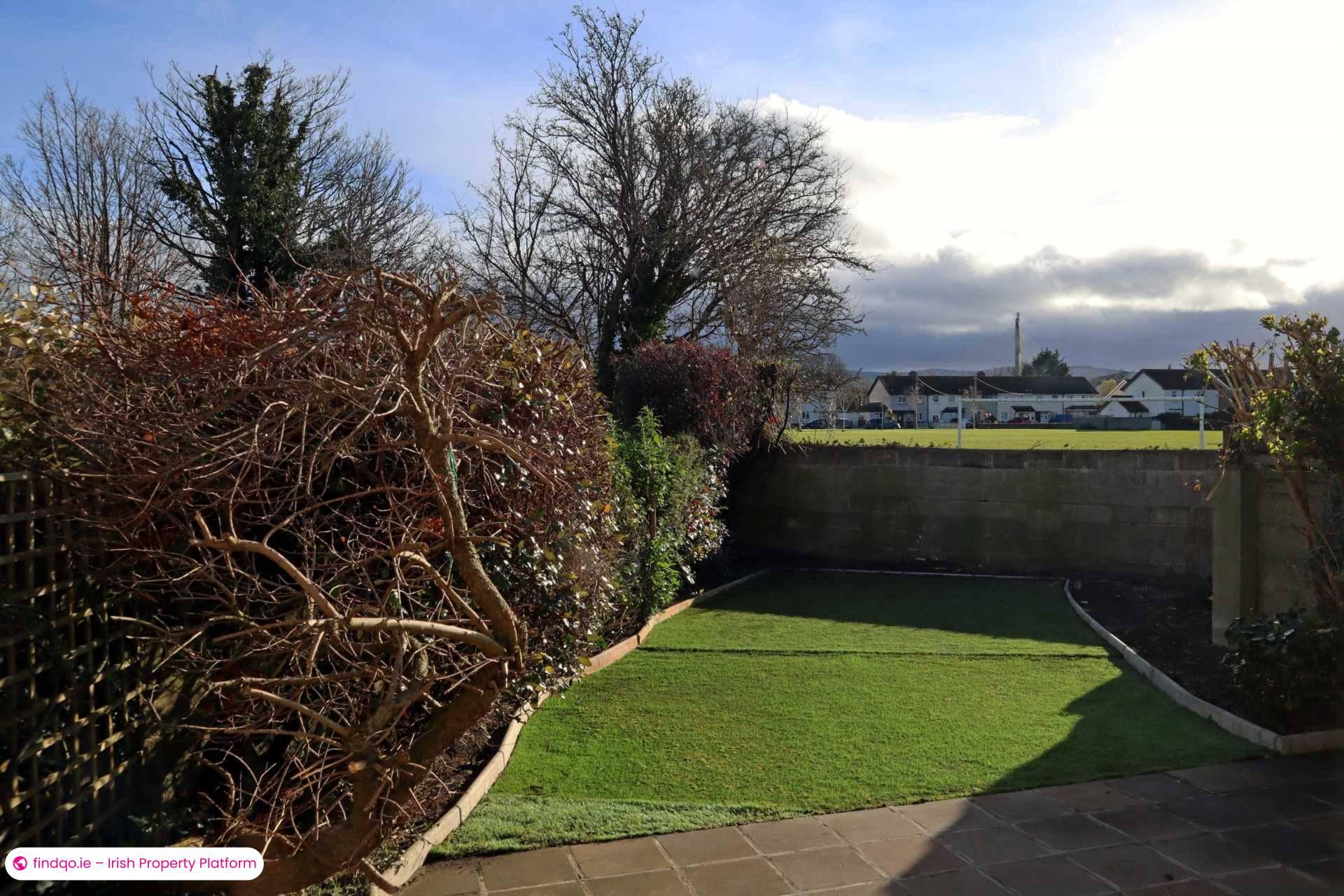 Semi-detached house for Sale in Dublin 14