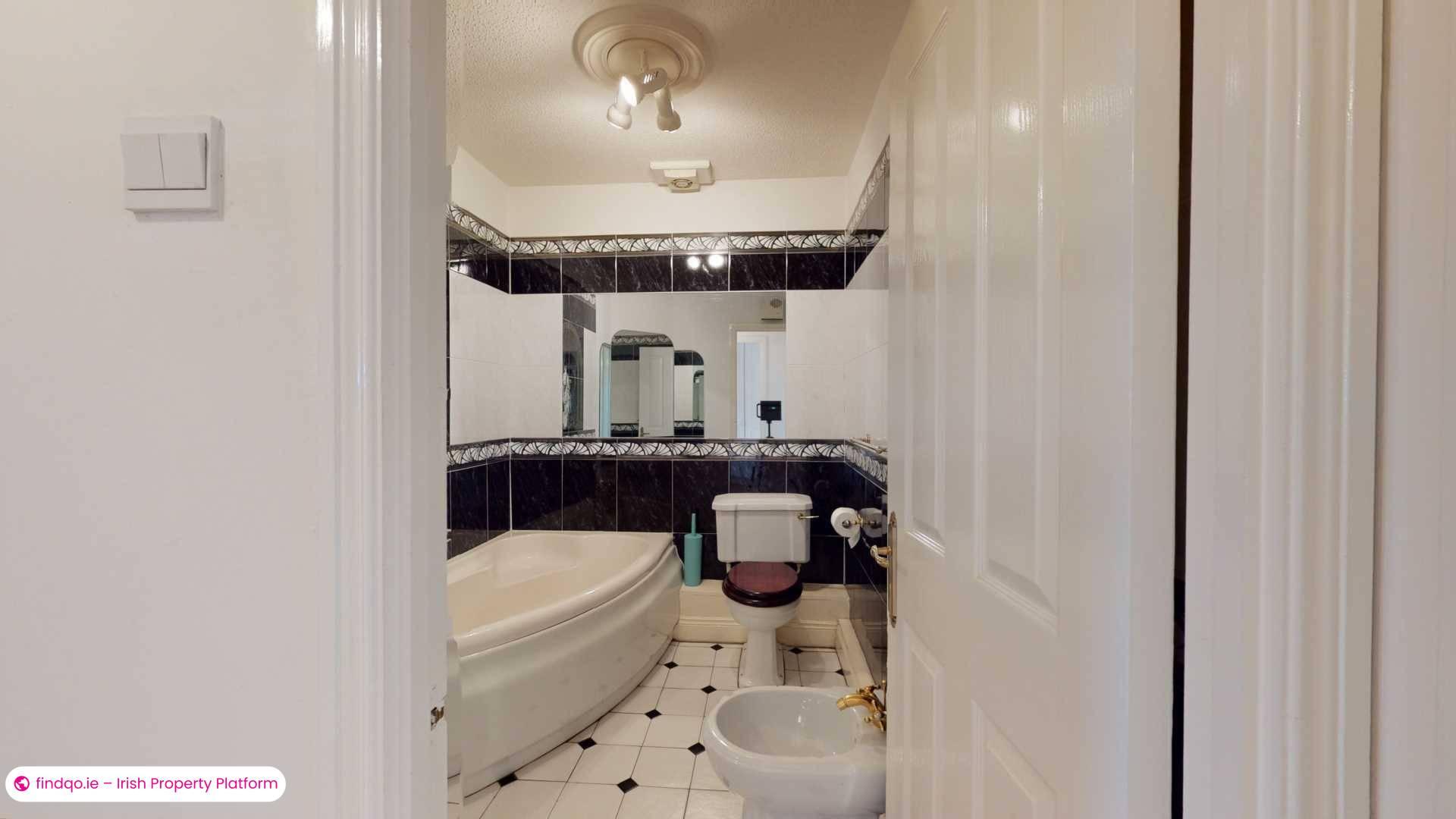 Apartment for Sale in Blackrock, Cork