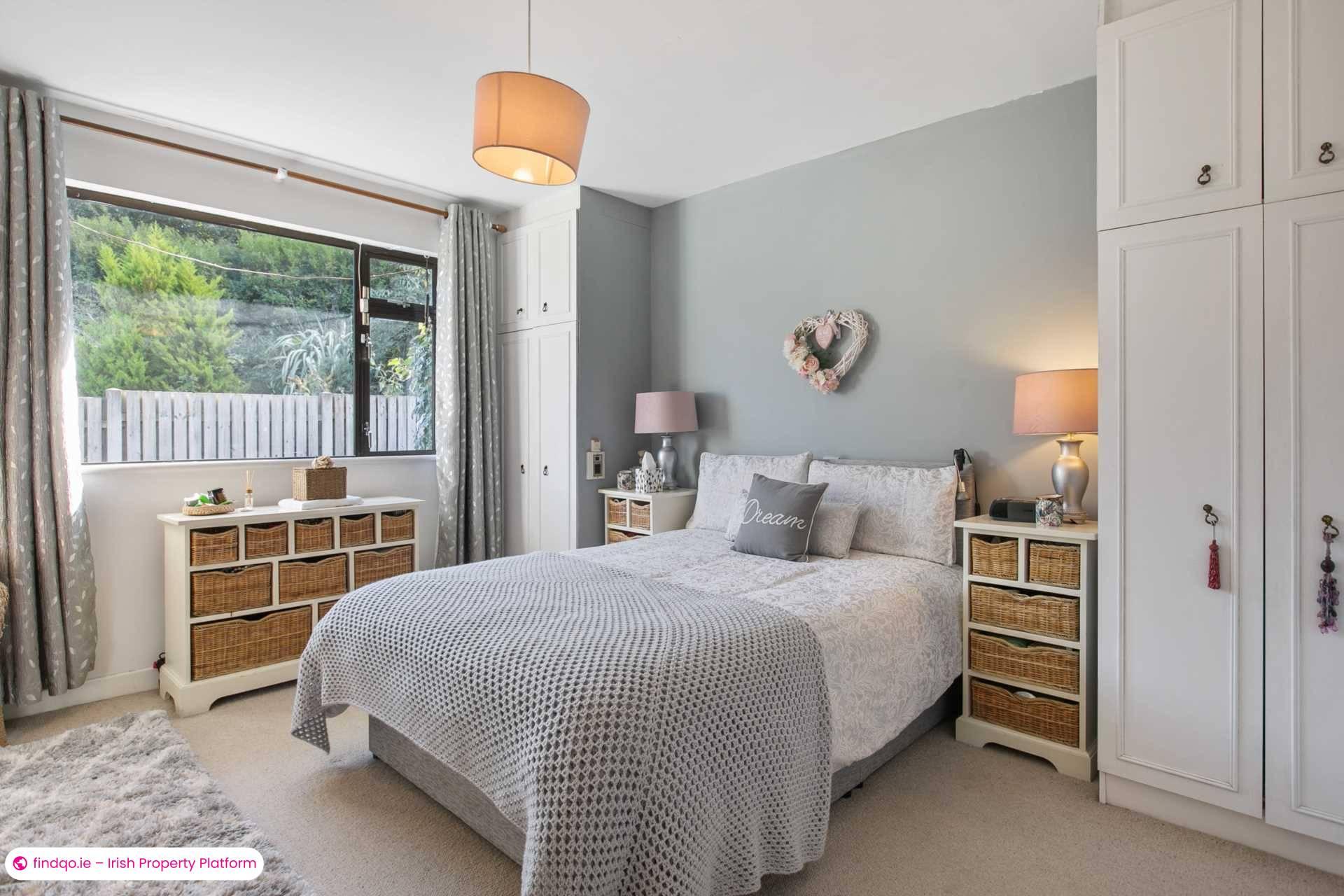 Bungalow for Sale in Dublin 18