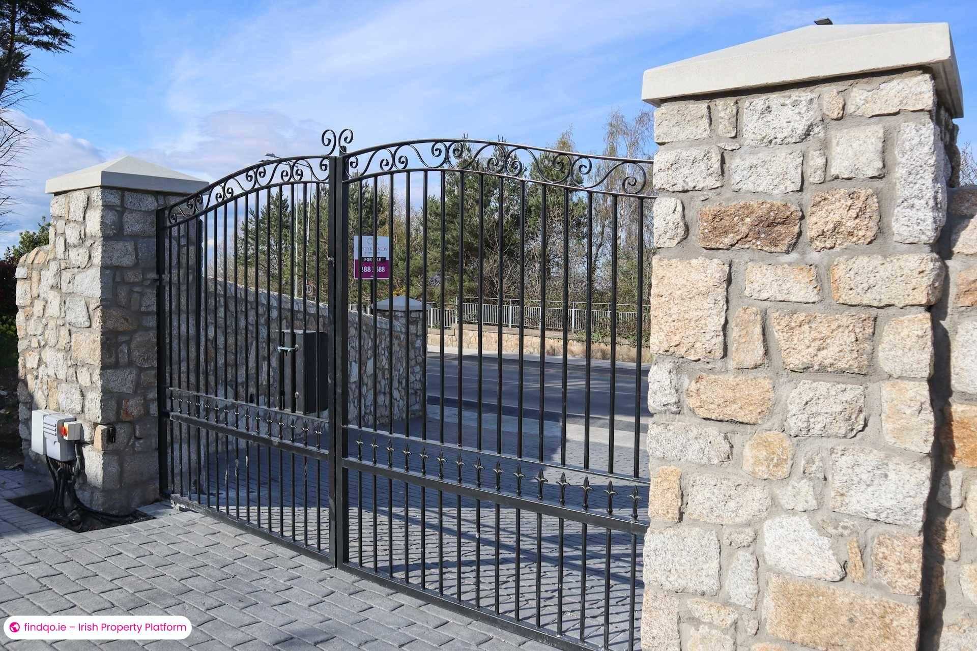 Bungalow for Sale in Dublin 18