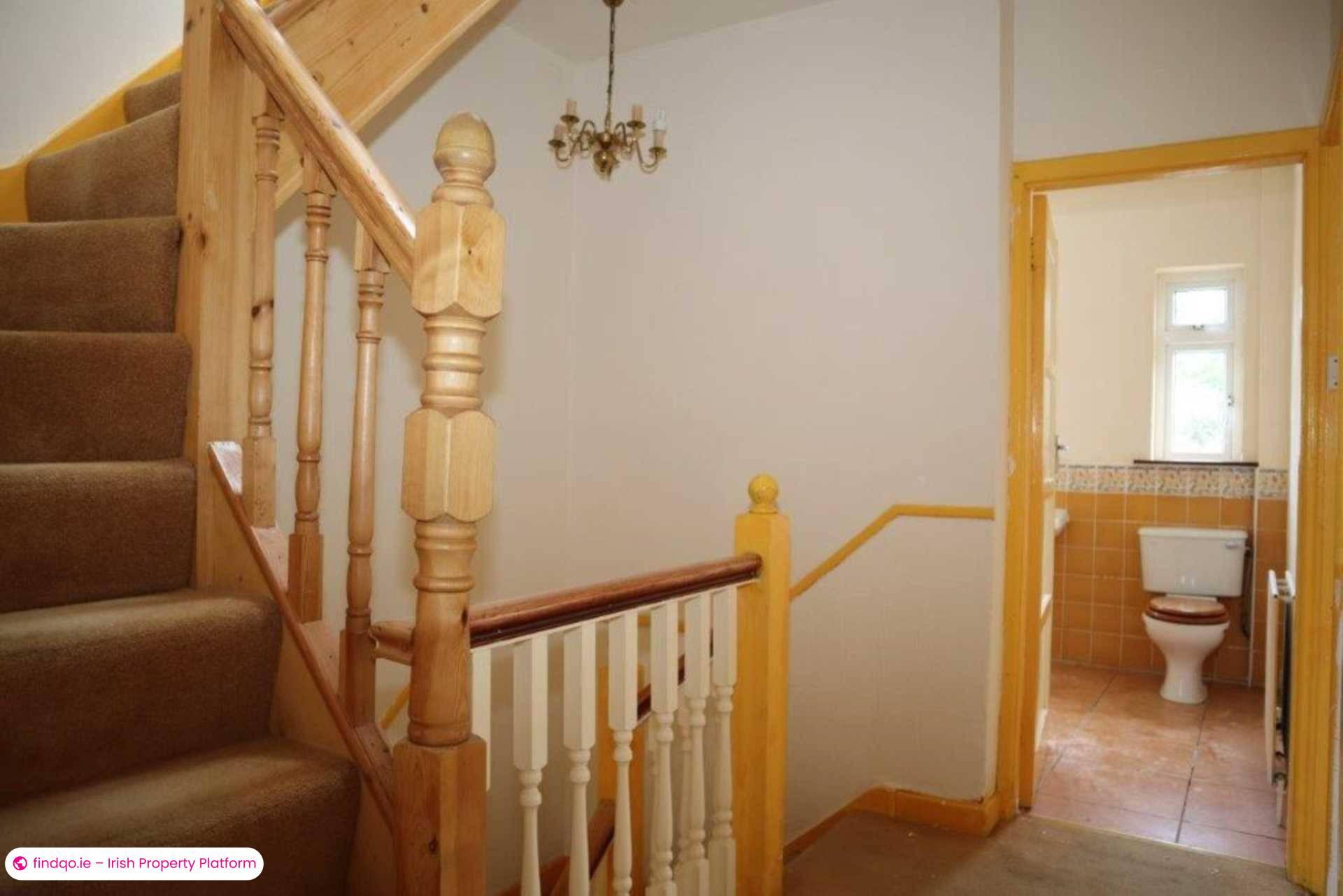 End of terrace house for Sale in Stillorgan, Dublin (County)