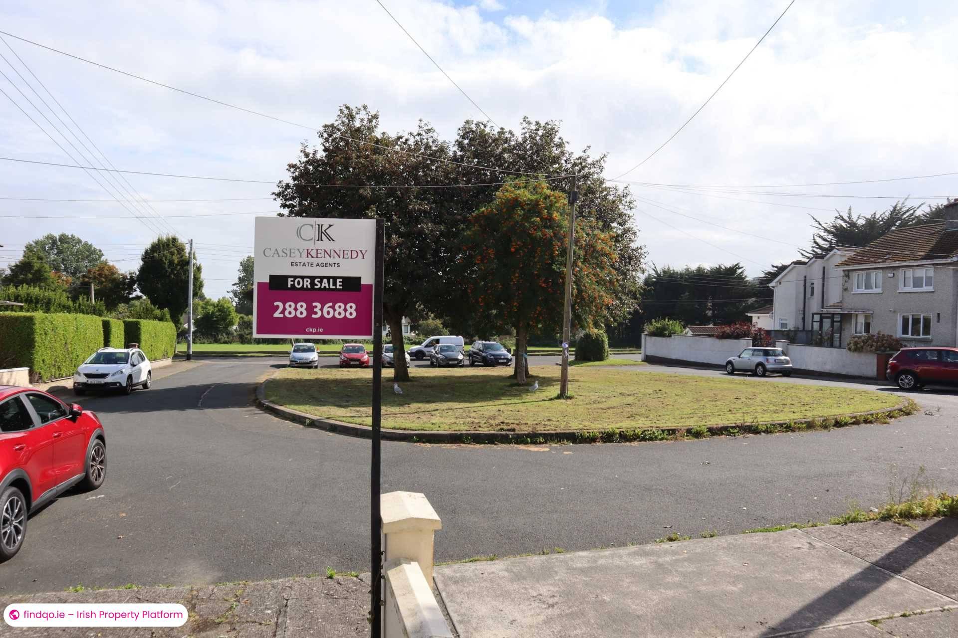 Terraced house for Sale in Dublin 18