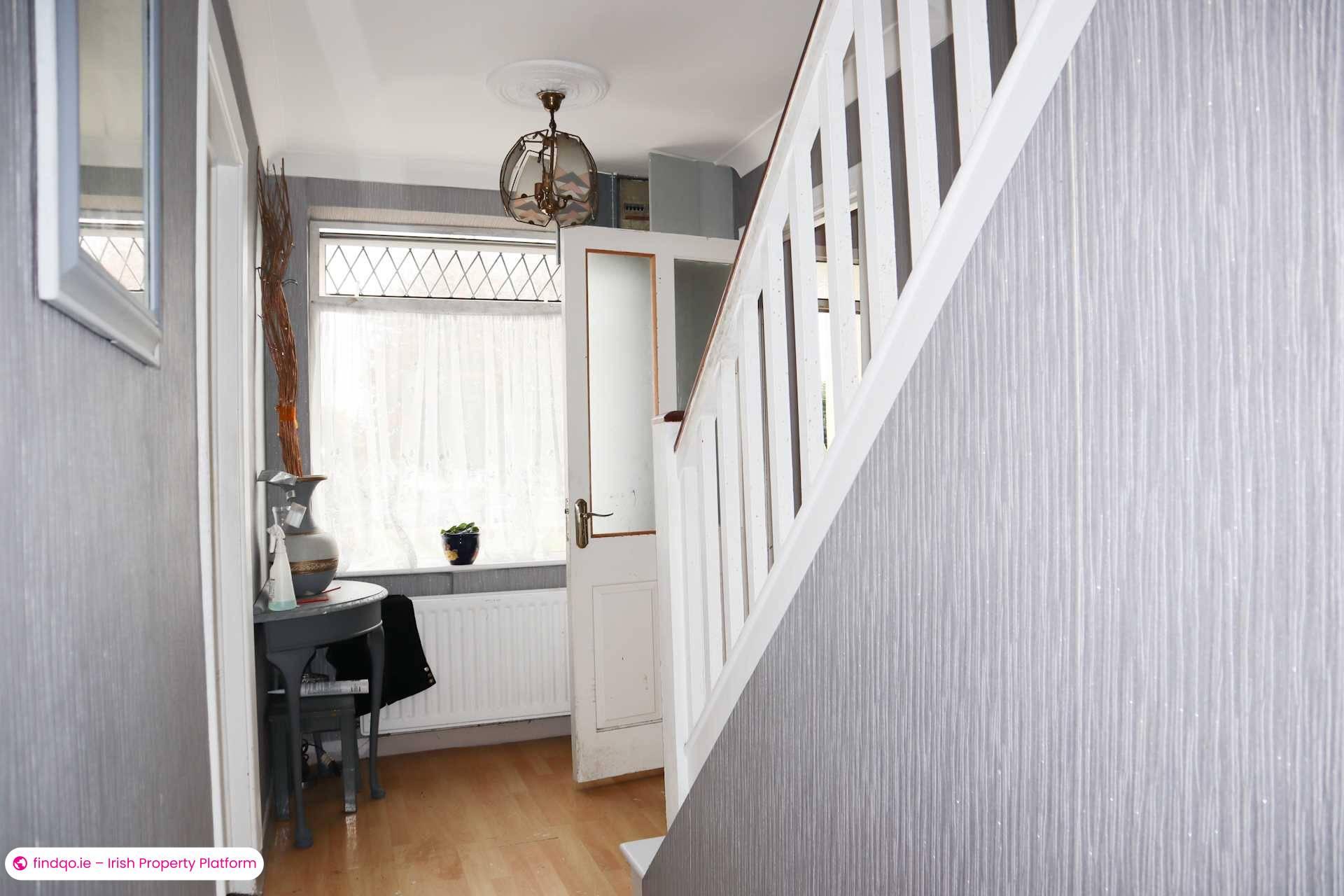 Terraced house for Sale in Dublin 18