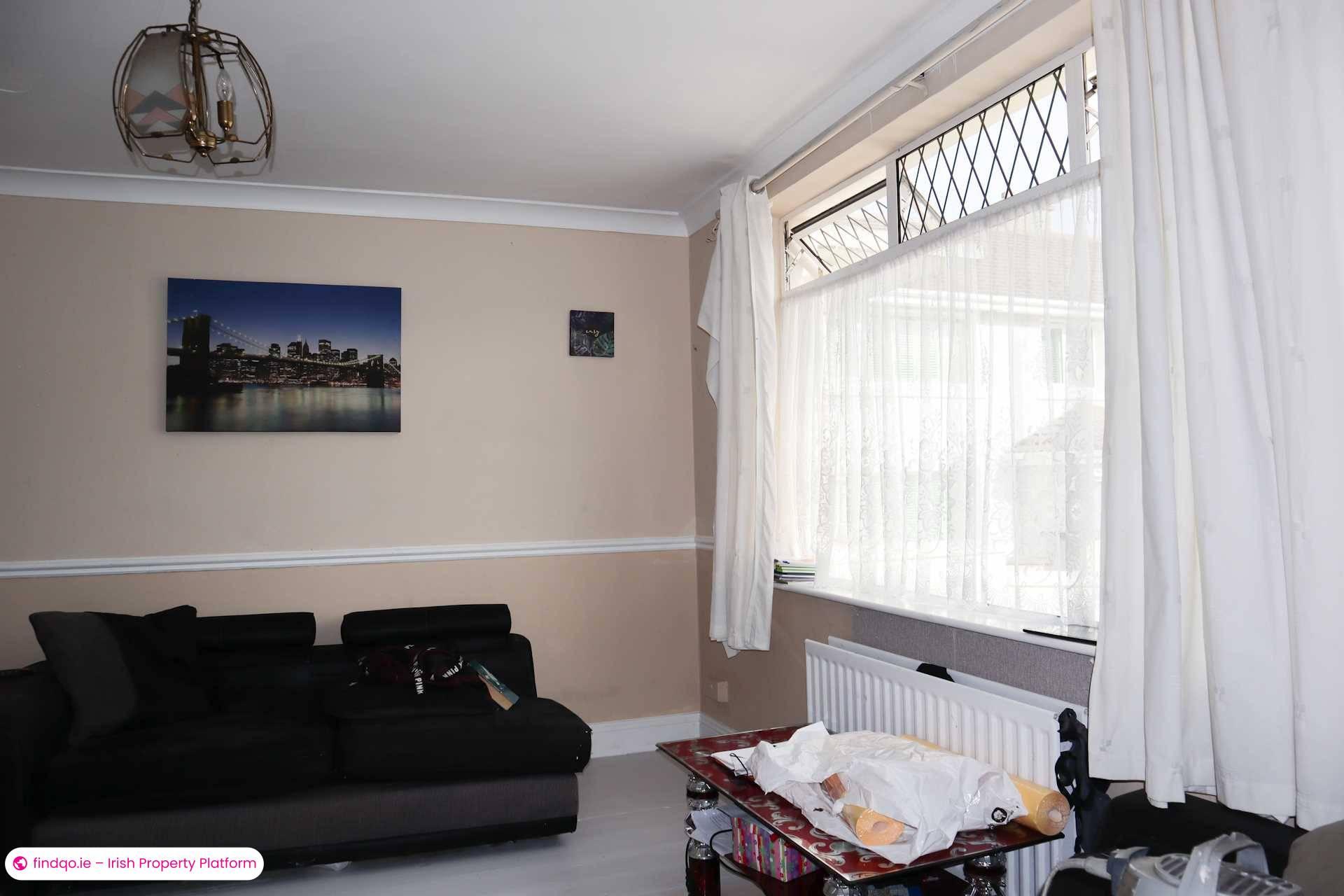 Terraced house for Sale in Dublin 18
