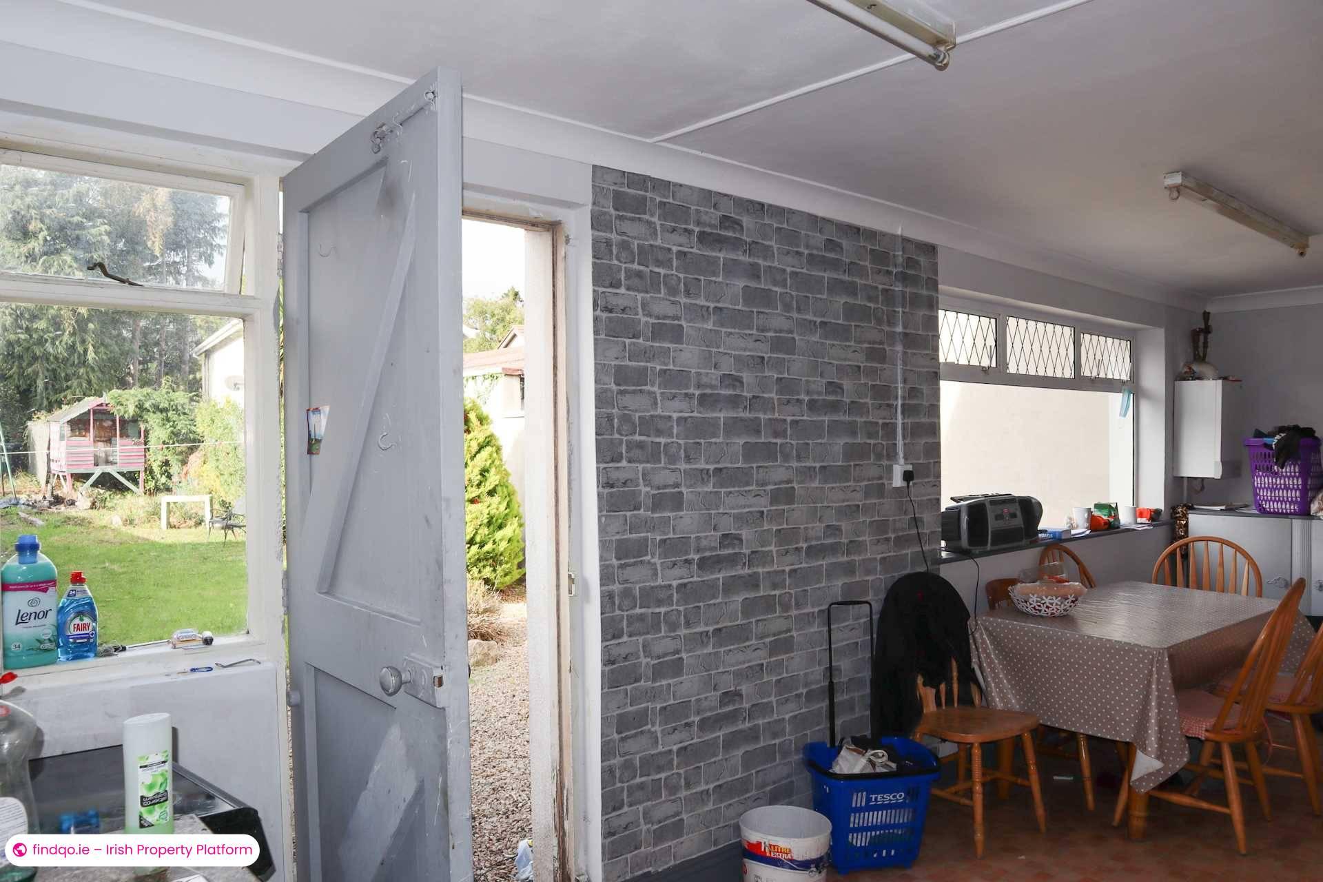 Terraced house for Sale in Dublin 18