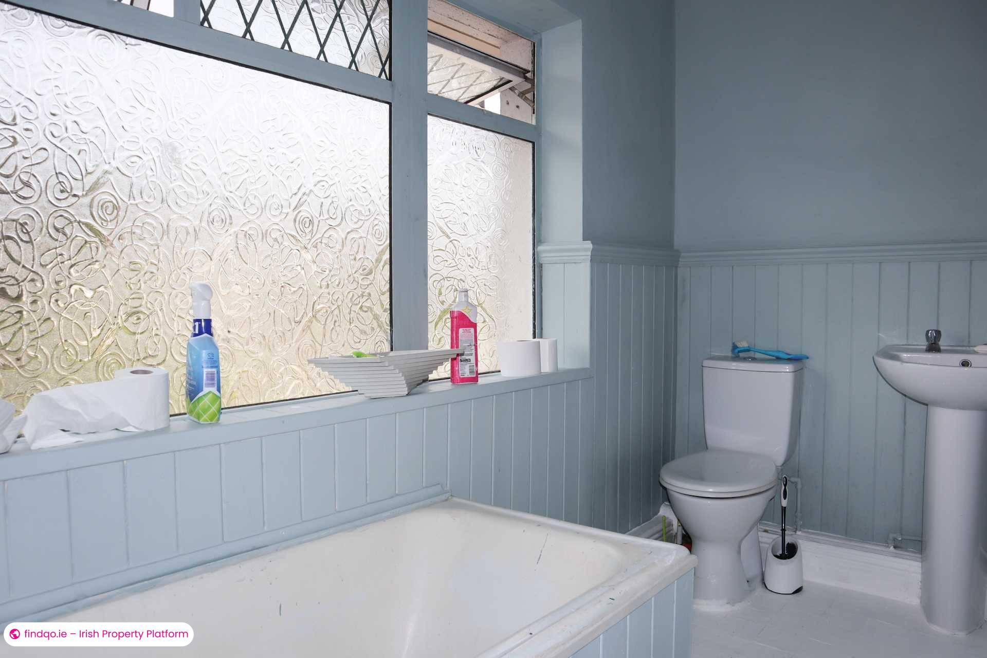 Terraced house for Sale in Dublin 18